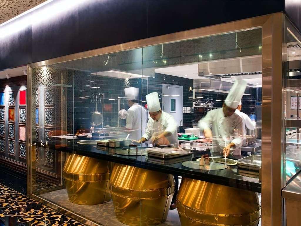 格雷顿酒店 迪拜 餐厅 照片